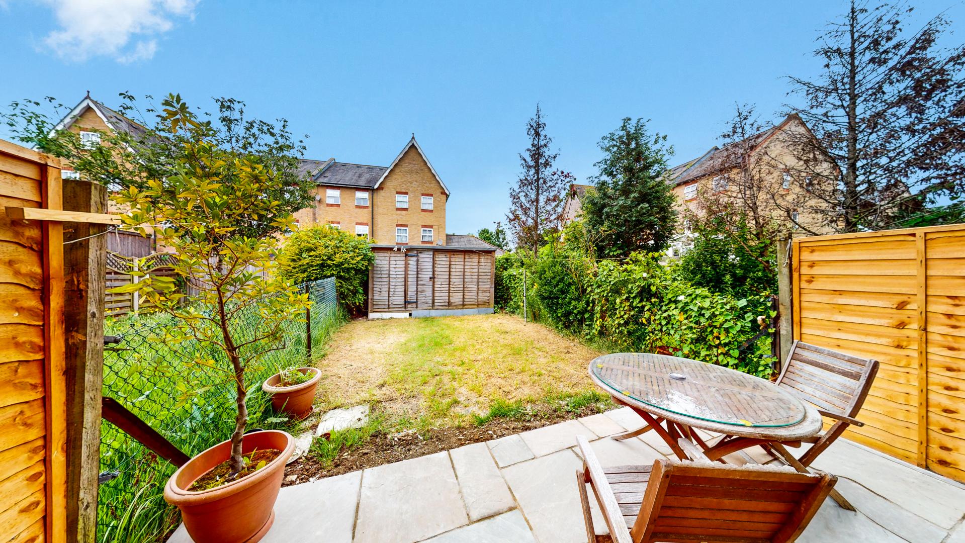 Modern Townhouse Chamberlayne Avenue , Wembley